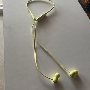 Beats Bluetooth Earbuds